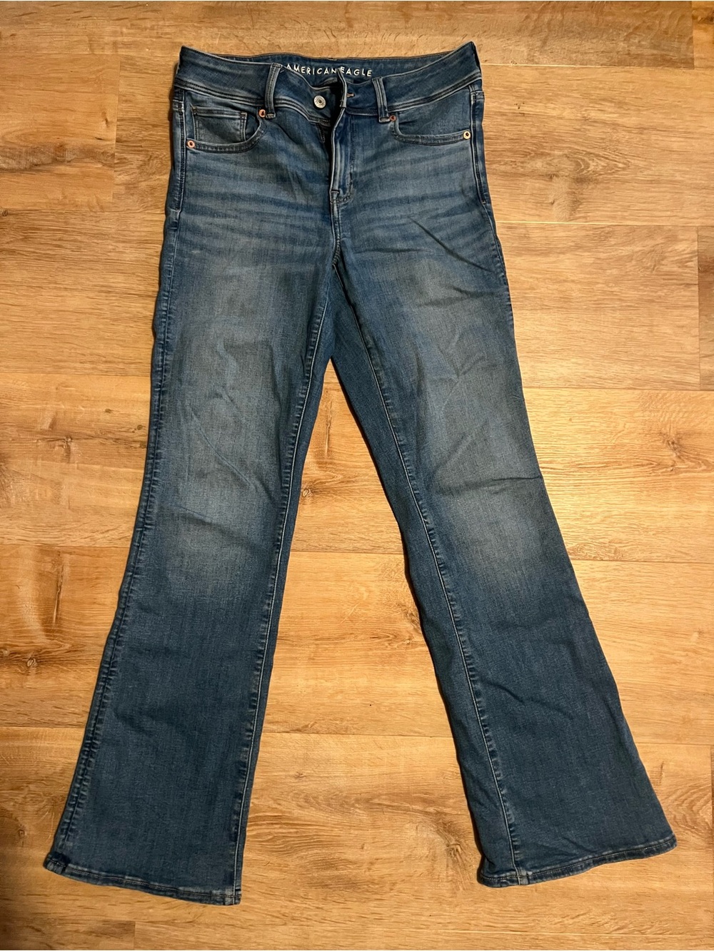 American Eagle Outfitters Dark Blue Bootcut Jeans size 8
